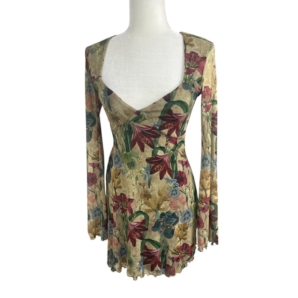 Pretty Little Thing Floral Mesh Mini Shift Dress Neutral Sz 4 Whimsy Fairy Y2K - Picture 3 of 12